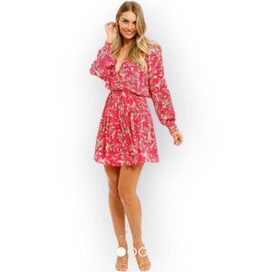 Graphic Long-Sleeve Dress – Bright Pink ✨💖👗
